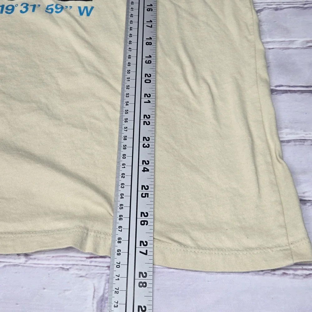 The North Face Long Sleeve T-Shirt Pale Yellow Graphic Cotton Mens Sz Large